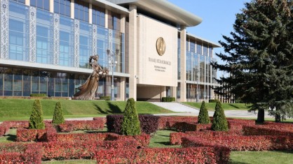Александр Лукашенко поздравил Федерацию профсоюзов Беларуси с 120-летием профсоюзного движения страны